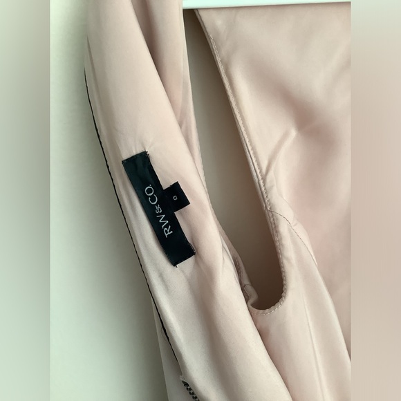 🌸RW&CO. Dress - Picture 3 of 8